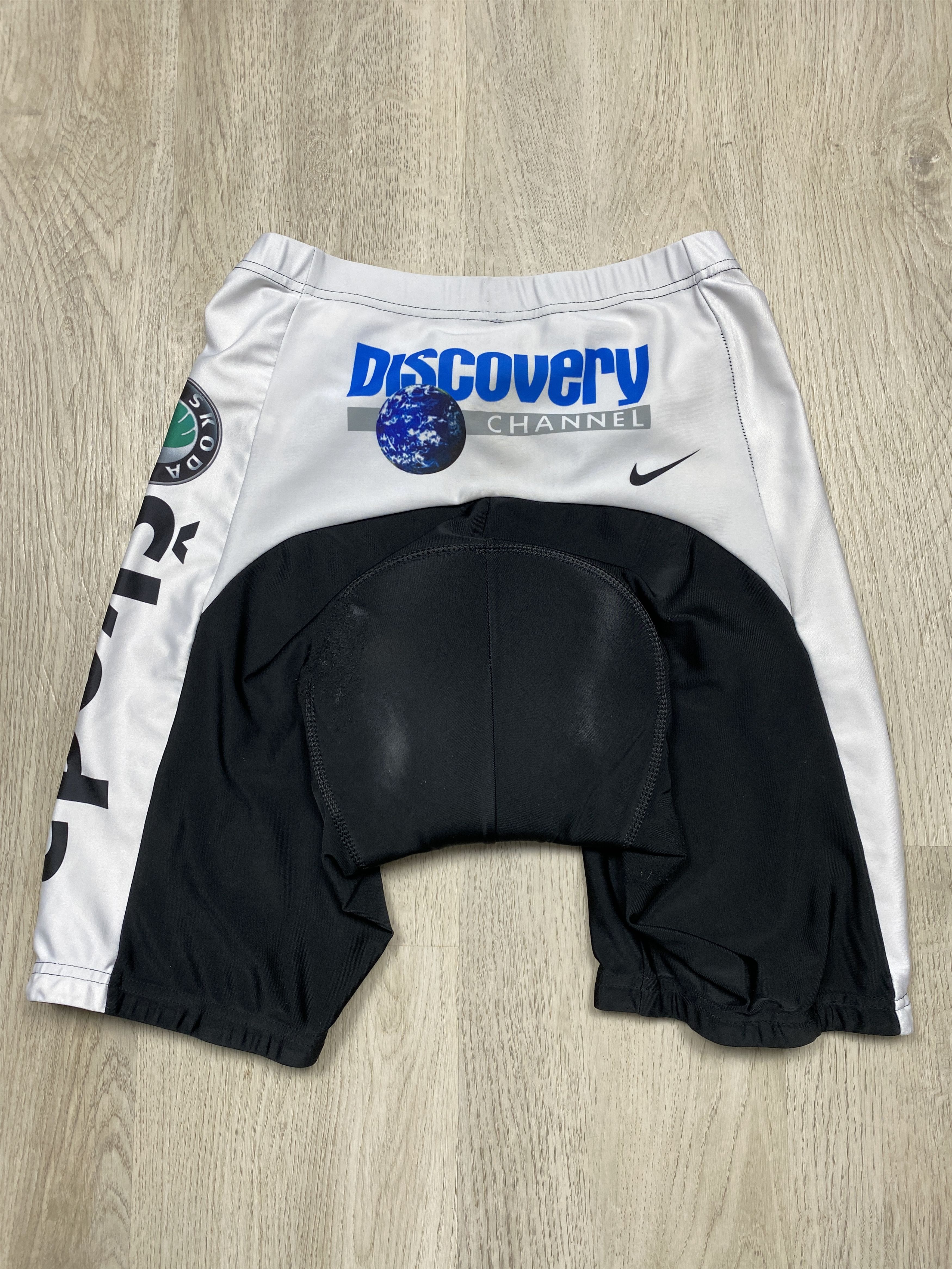 Nike × Vintage Nike Tour De France Vintage 2005 Skoda Cycling Jersey Shorts Size US L / EU 52-54 / 3 - 16 Thumbnail