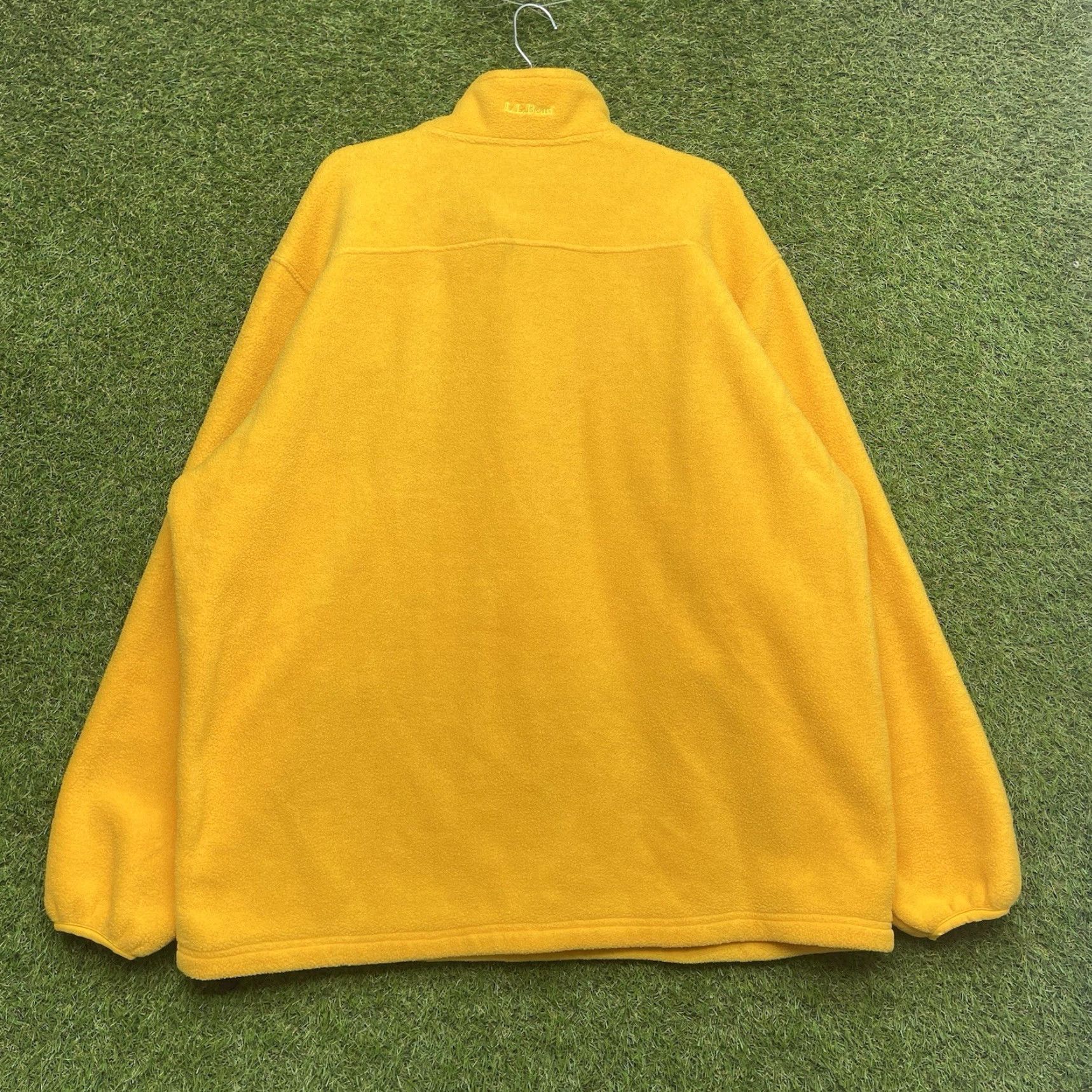 Vintage VINTAGE L.L. Bean Jacket Mens XL Yellow 1/4 Zip Fleece Pocket Hiking Polyester Solid Regular Long Sleeve Gender: Mens Size US XL / EU 56 / 4 - 2 Thumbnail