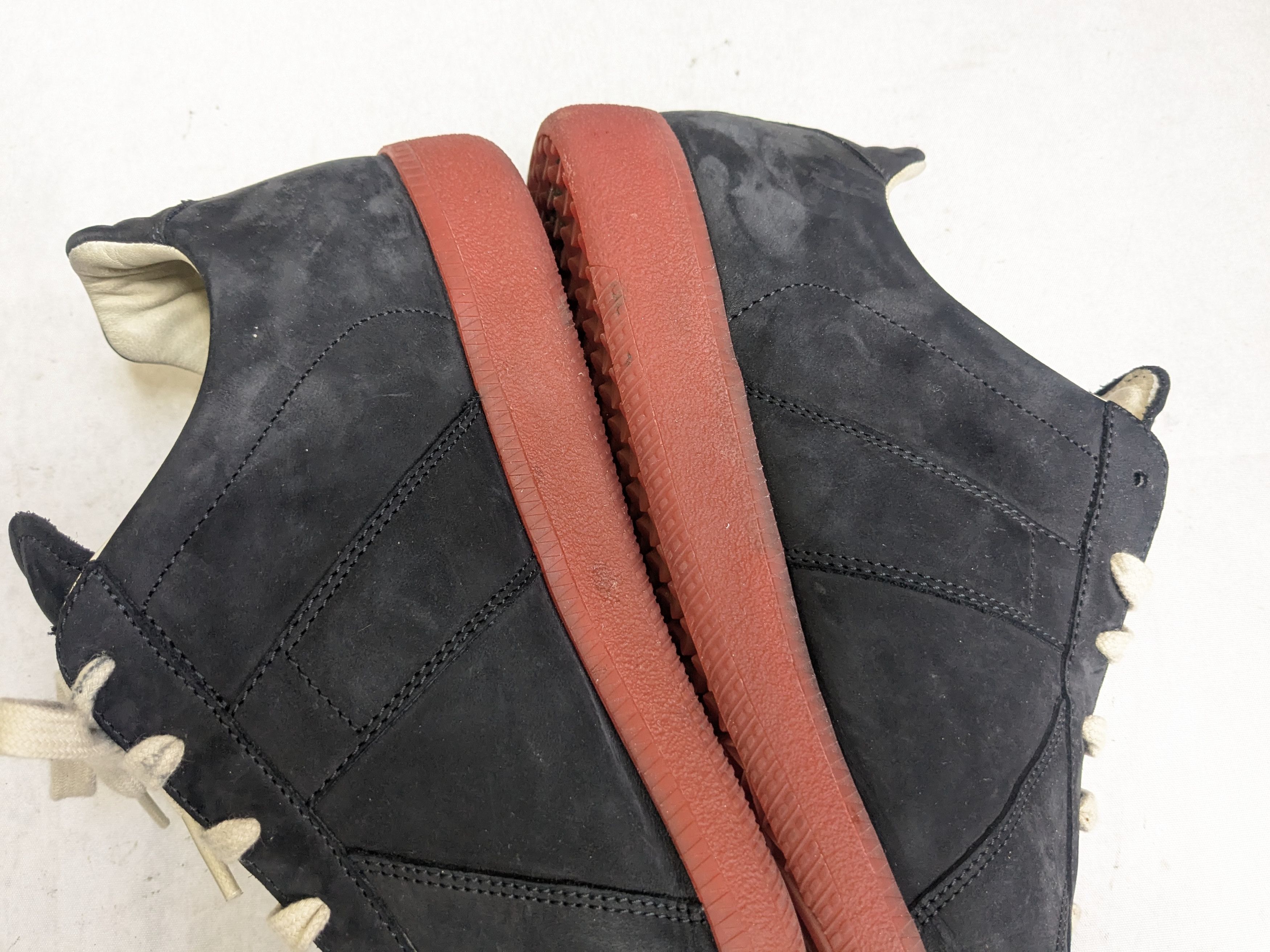 Maison Margiela Maison Margiela Replica GAT Black Red 13 46 Low Tops Size US 13 / EU 46 - 15 Thumbnail