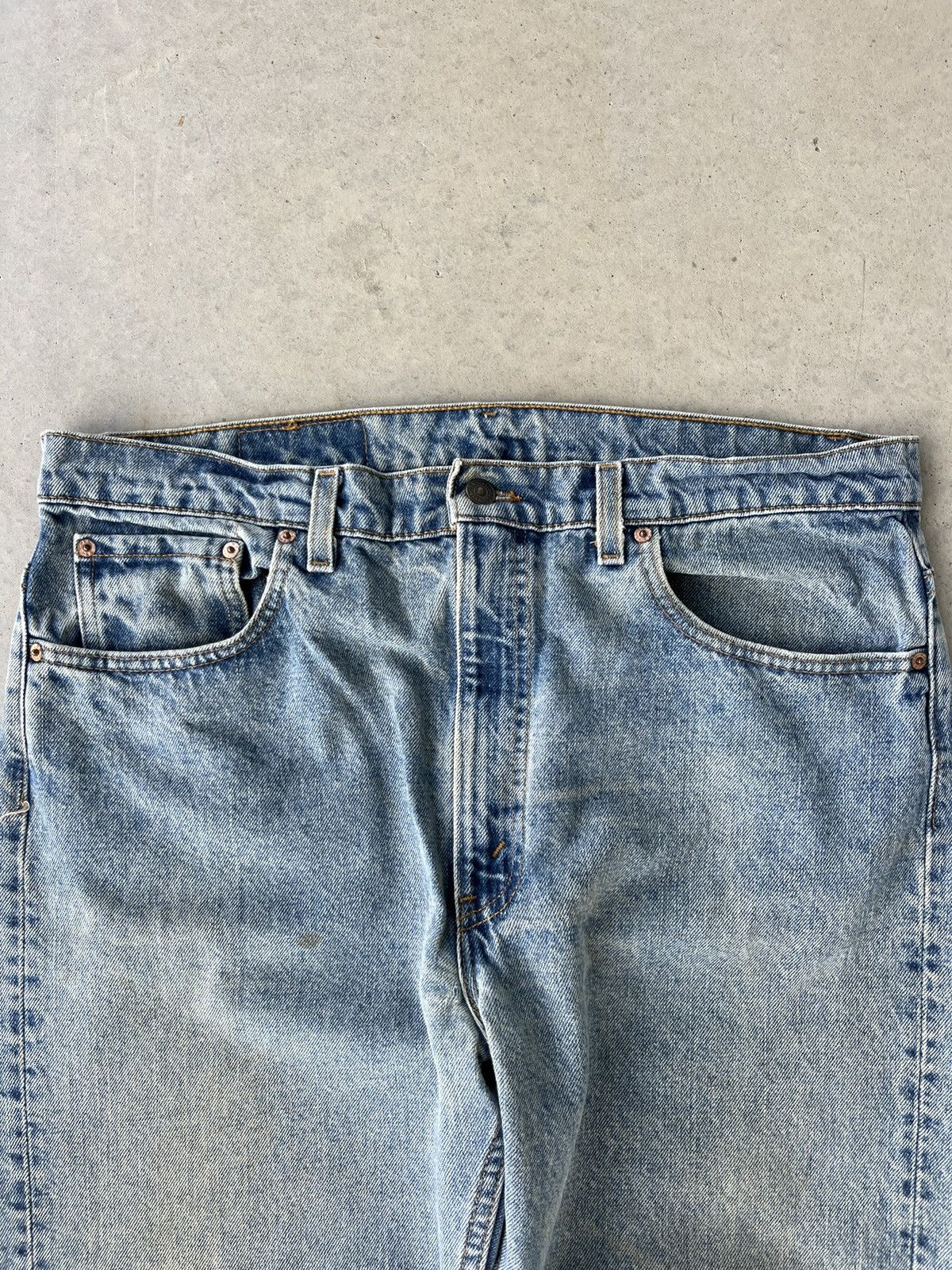 Levi's Vintage 90s Levi’s 505 Faded Denim Jeans Size US 37 - 4 Thumbnail