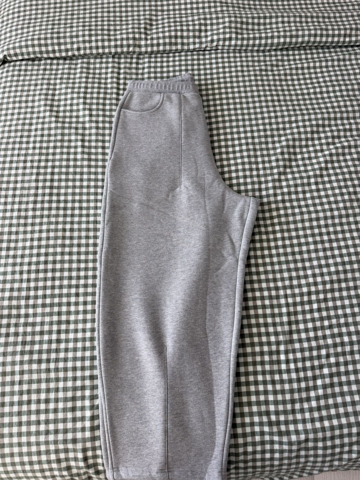 Other COZY STRAIGHT LEG SWEATS - GREY Size US 38 / EU 54 - 1 Thumbnail