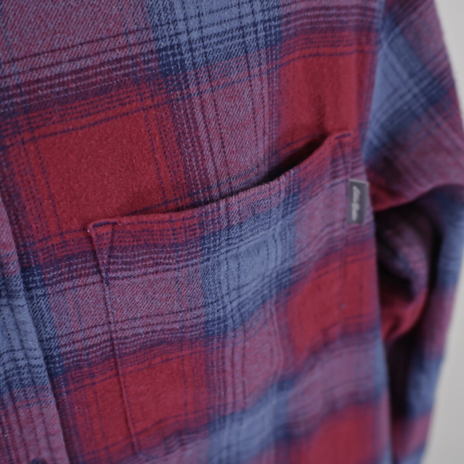 Eddie Bauer Eddie Bauer Flannel Medium Cotton Blue Red Plaid Pocket Coll Size US M / EU 48-50 / 2 - 2 Thumbnail