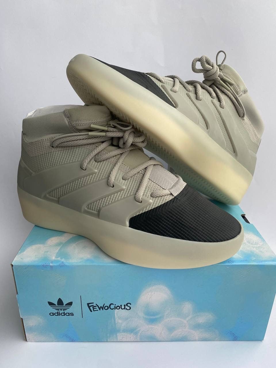 Adidas × Fear of God adidas Fear of God Athletics One Carbon Sesame size 13 Size US 13 / EU 46 - 6 Thumbnail
