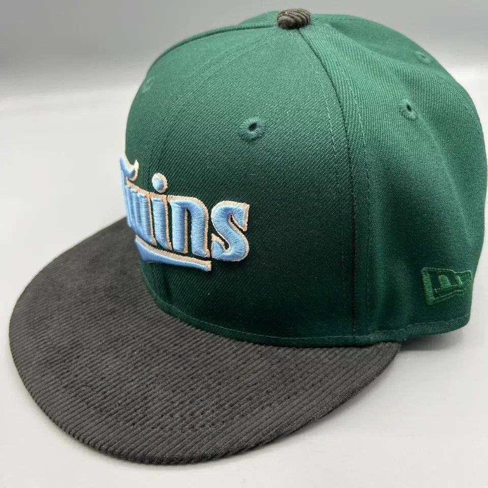 New Era Minnesota Twins Hat Men 7 5/8 Green Corduroy Fitted Cap Size ONE SIZE - 3 Thumbnail