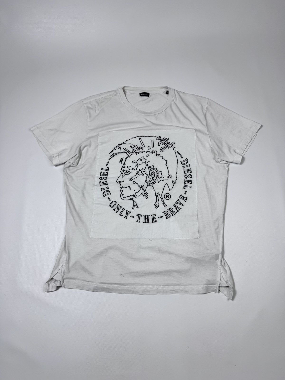 Diesel Vintage Diesel Y2k Big Logo Short Sleeve T-Shirt Size US XL / EU 56 / 4 - 1 Thumbnail