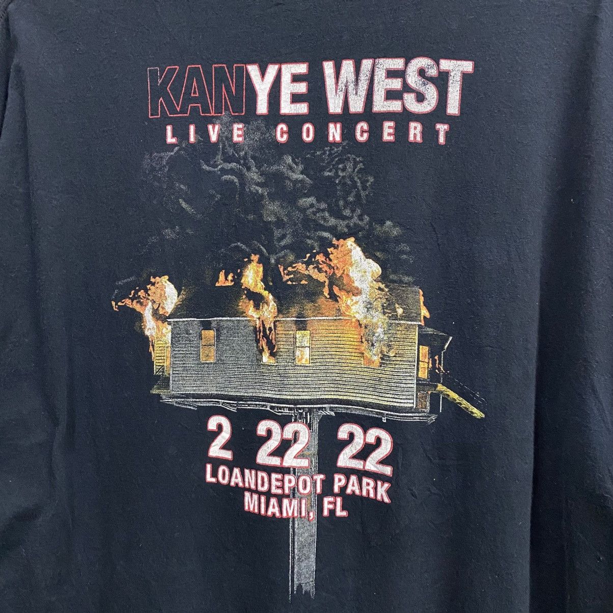 Kanye West Kanye West Donda Listening Miami 2022 Concert Tee Large Size US XXL / EU 58 / 5 - 6 Thumbnail