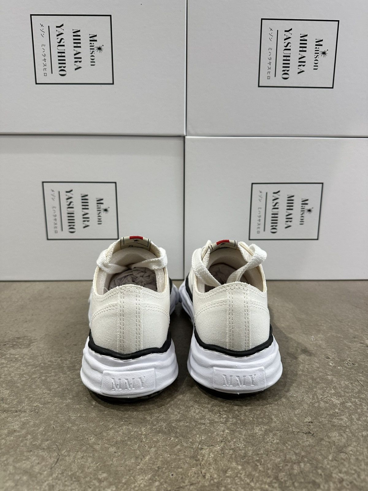 Maison MIHARA YASUHIRO MAISON MIHARA YASUHIRO - Peterson Low White Sneakers Size US 8 / EU 41 - 4 Thumbnail