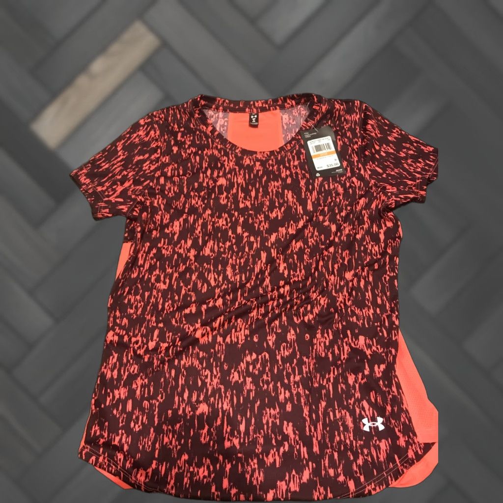 Under Armour Under Armour Short Sleeve Running Shirt Camouflage Neon 1383206 Women S Small Moisture Wicking Quick Dry Reflective Breathable Lightweight Size 28" / US 6 / IT 42 - 1 Thumbnail