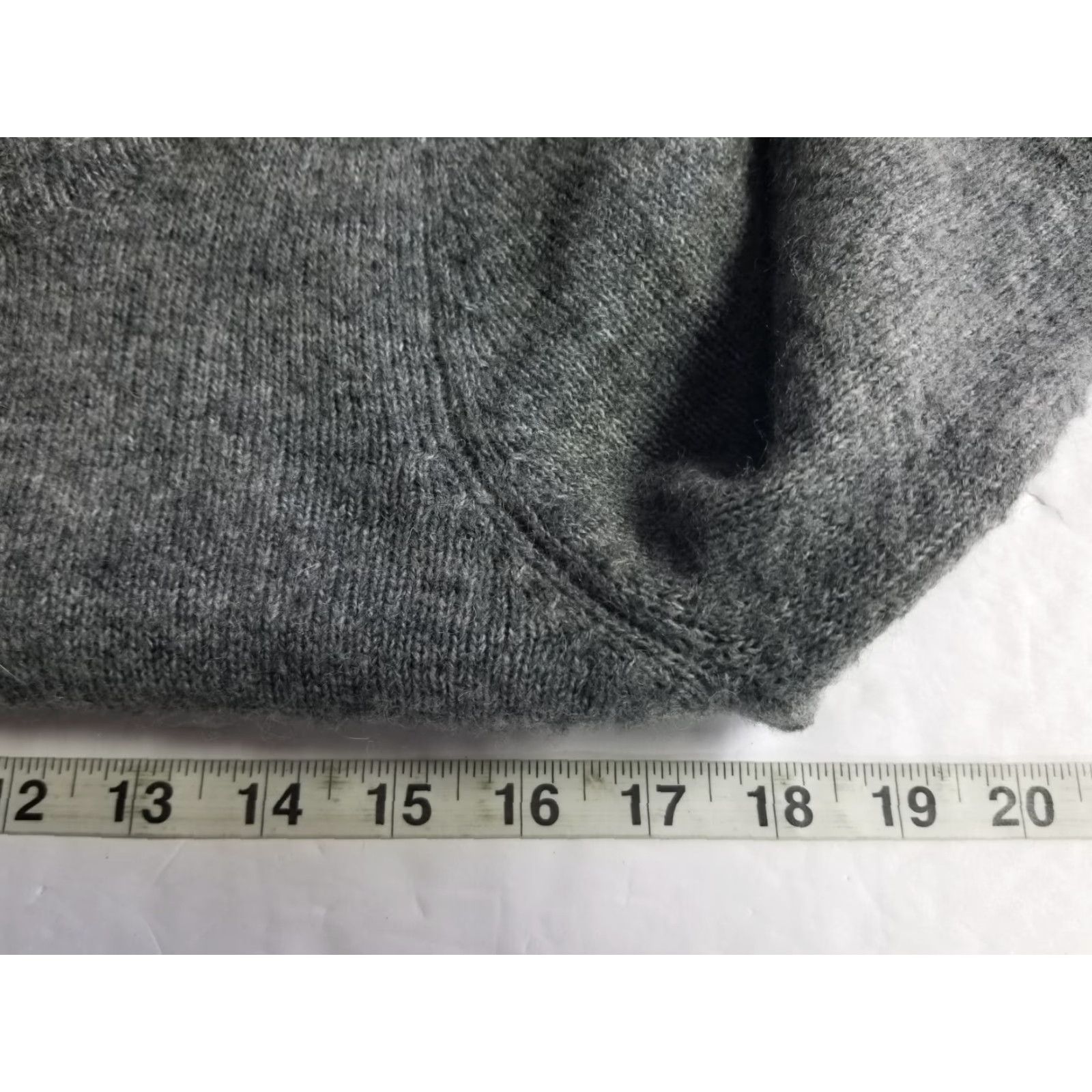 Vintage Marisa Christina Sweater Womens Gray Off Shoulder Cowl Neck 3/4 Sleeve Size S Knit Pullover Womens Gray Size S / US 4 / IT 40 - 4 Thumbnail