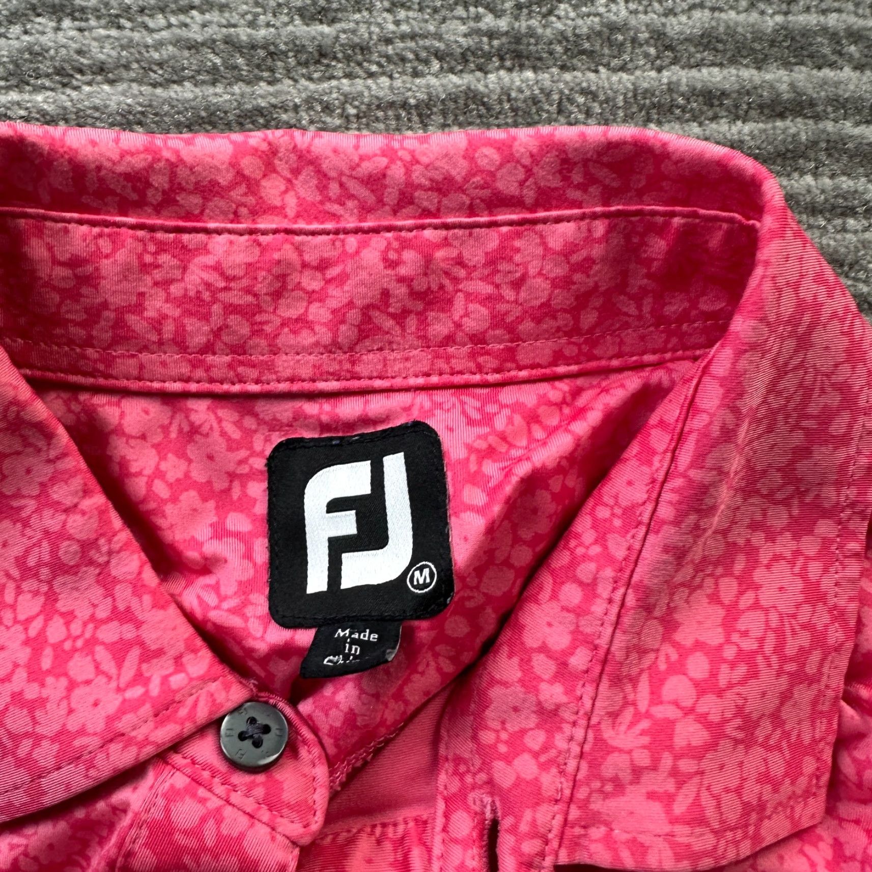 Footjoy FootJoy Polo Shirt Mens M Pink All Over Print Golf Performance Shirt Size US M / EU 48-50 / 2 - 5 Thumbnail
