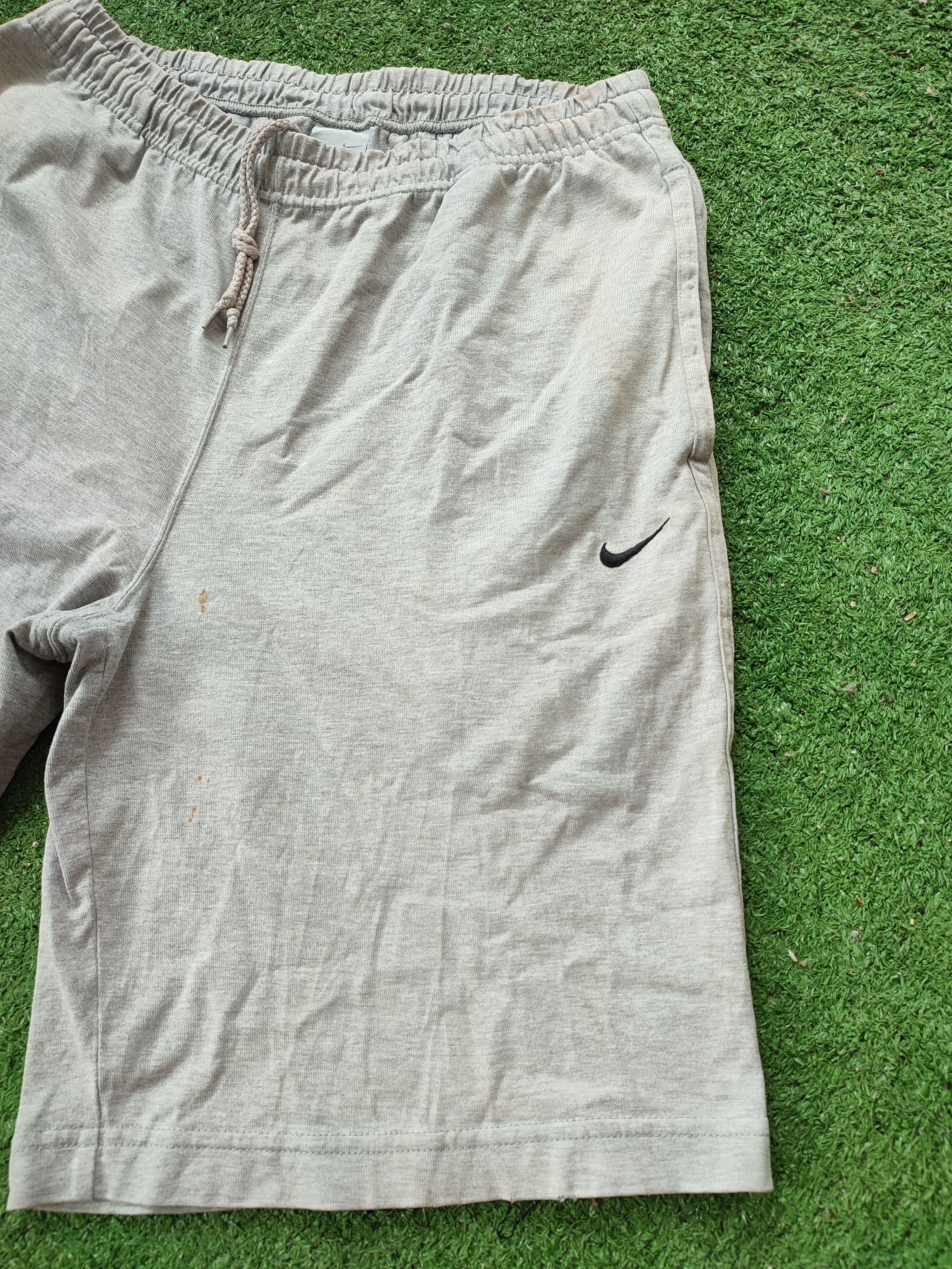 Nike 💥Y2K💥 NIKE SMALL SWOOSH SHORT PANT Size US 33 - 2 Thumbnail