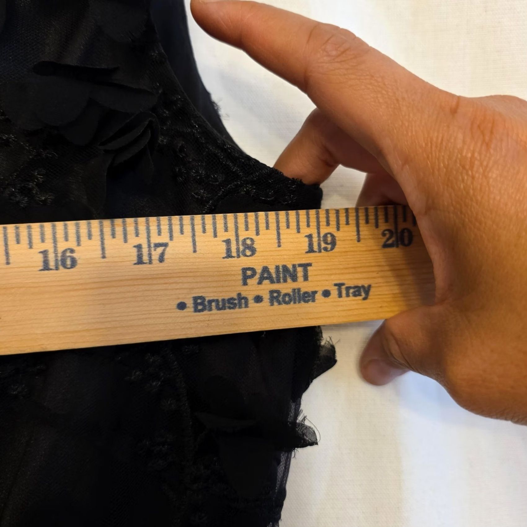 Vintage Tahari-Levine Studio Dress Womens 10 Black Tulle 3D Floral Beaded Belted Midi Size L / US 10 / IT 46 - 6 Thumbnail