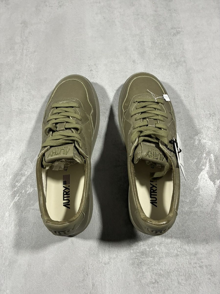 AUTRY Autry Medalist Khaki US 9 New – Vintage Tennis Sneaker Size US 9 / EU 42 - 11 Thumbnail