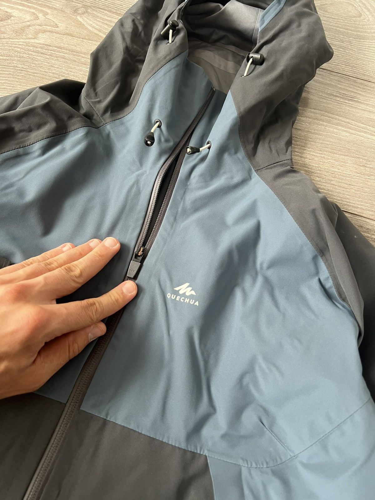 Other Quechua Pro Quality Alpha SV Waterproof Gorcpore Jacket Size US L / EU 52-54 / 3 - 9 Thumbnail