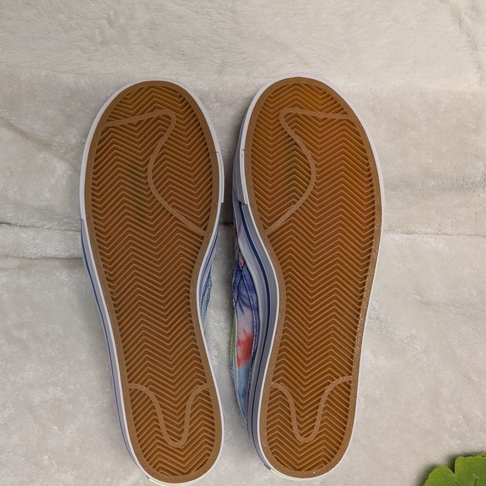 Nike Nike Tie-Dye Slip-On Sneakers Size 6.5 Size US 6.5 / IT 36.5 - 6 Thumbnail
