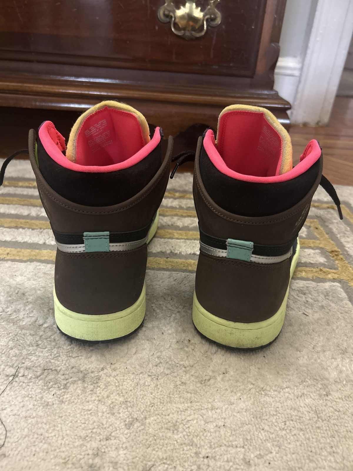 Jordan Brand Jordan 1 high tokyo bio hack Size US 10 / EU 43 - 3 Thumbnail