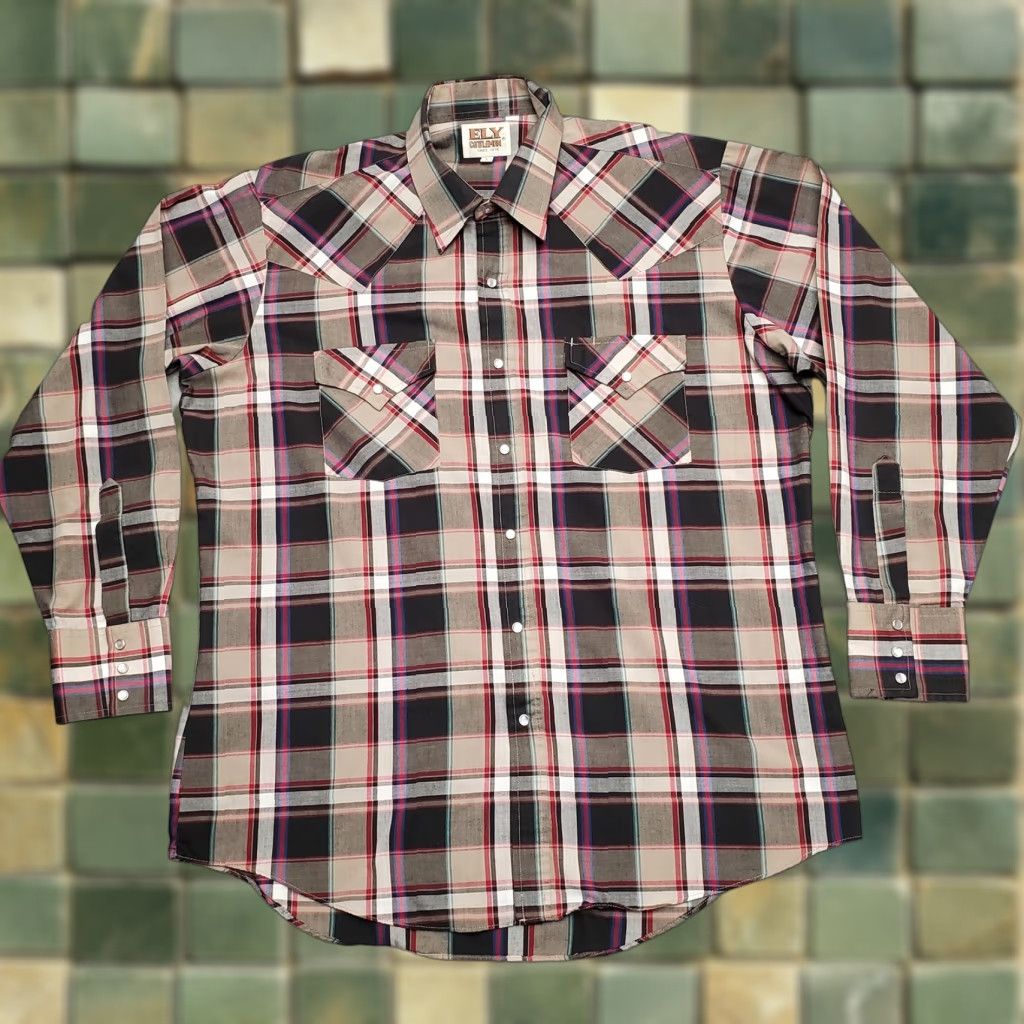 Vintage VINTAGE Ely Cattleman Shirt Men 16.5 Green Plaid Pearl Snap Cowboy Western Shirt Mens Green Plaid Pearl Snap Ely Cattleman 16.5 Vintage Size US XL / EU 56 / 4 - 1 Thumbnail