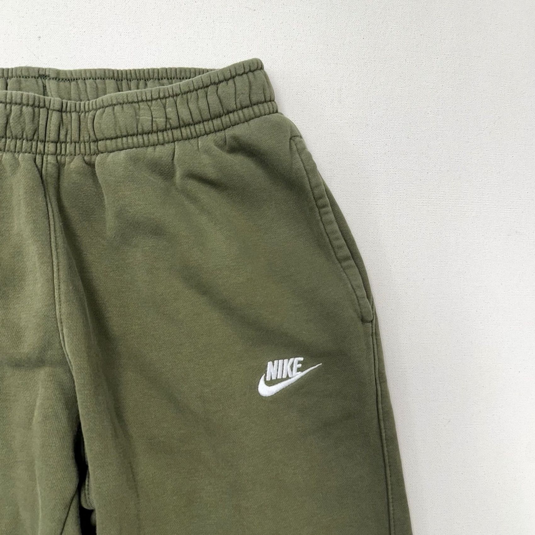 Nike Nike NSW Club Fleece Joggers Sweatpants Green Active Training Gym Mens S BV2671 Size US 29 - 4 Thumbnail