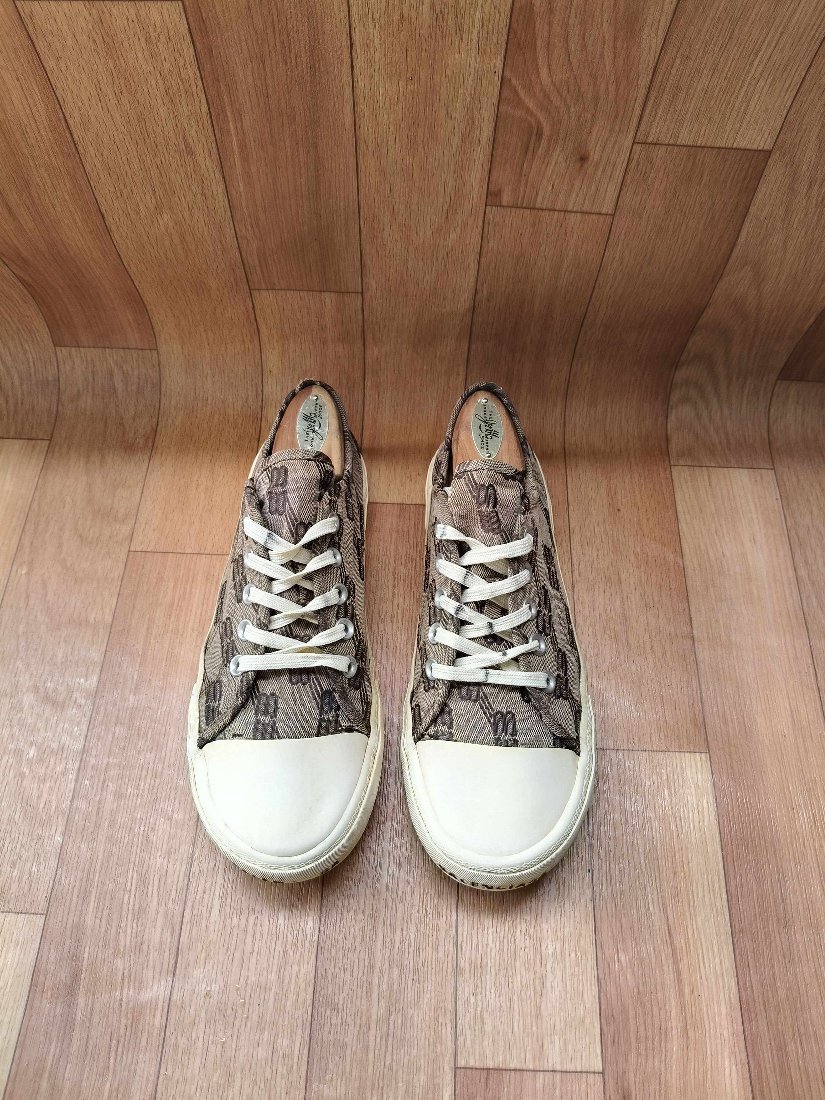 Balenciaga Balenciaga logo embroidered canvas Size US 7 / EU 40 - 11 Thumbnail