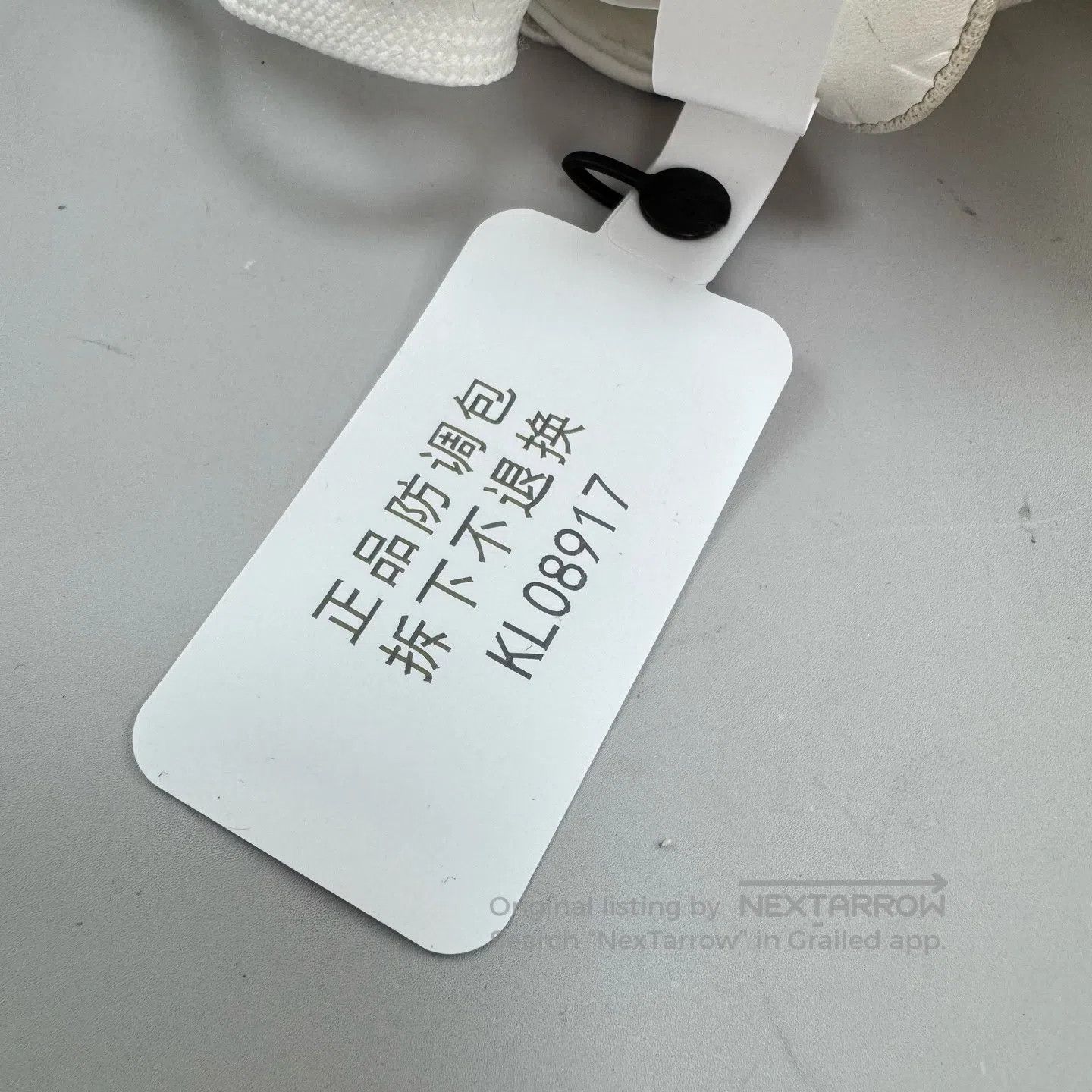 Louis Vuitton Louis Vuitton White and Yellow Embossed Trainer Sneakers| Size US 8 / EU 41 - 7 Thumbnail