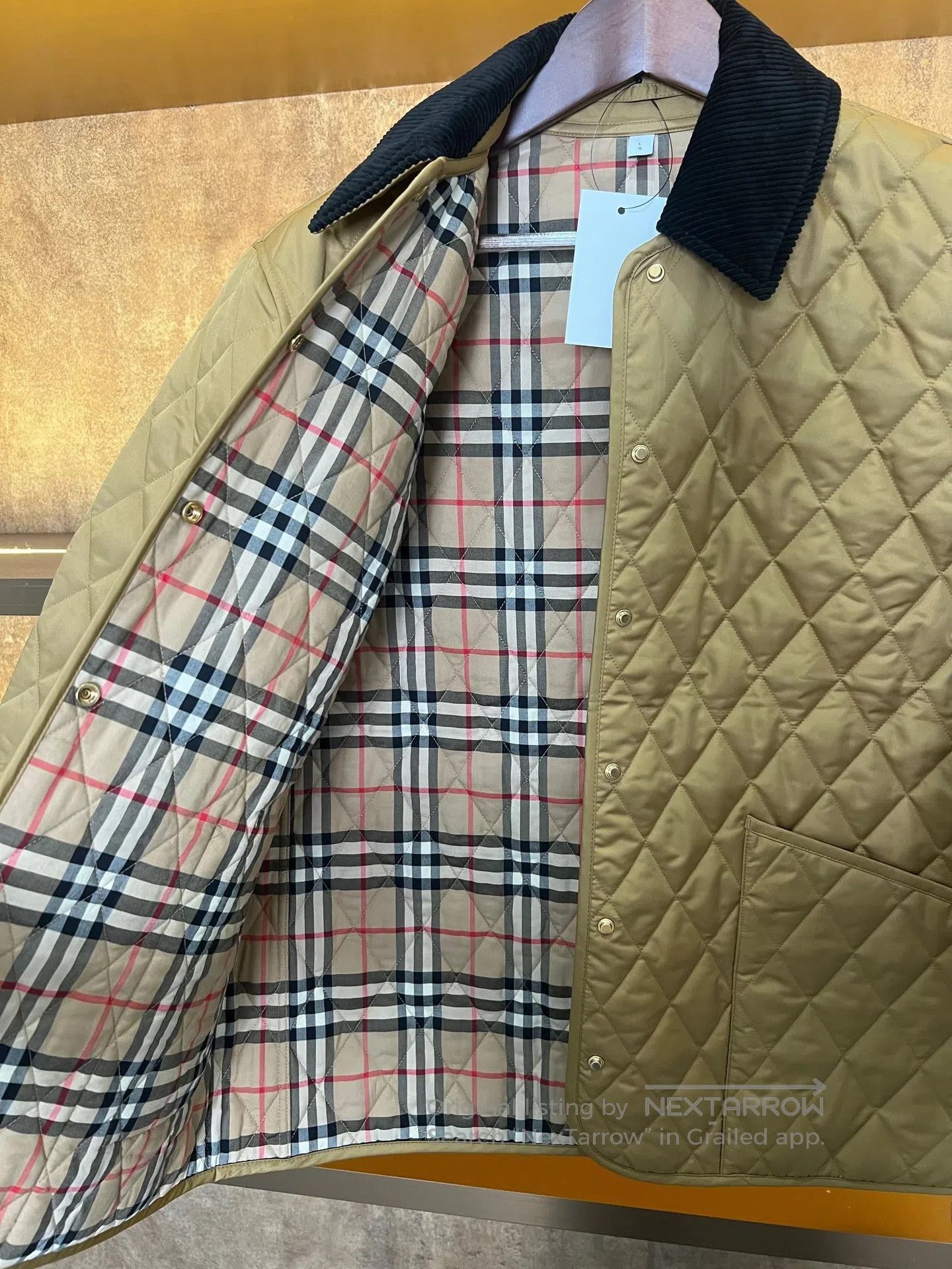 Burberry Burberry Khaki Diamond Quilted Padded Jacket| Size L / US 10 / IT 46 - 4 Thumbnail