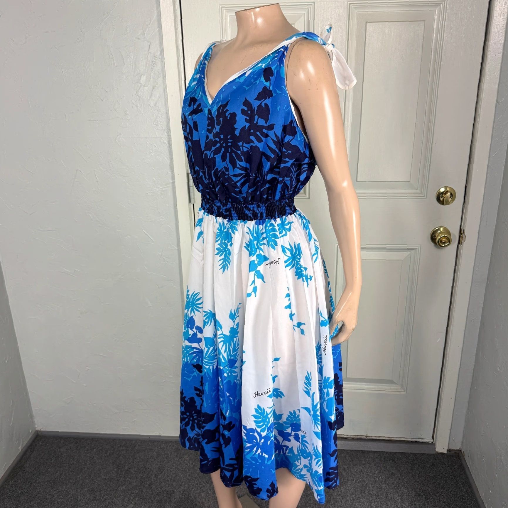 Vintage VINTAGE Royal Creations Dress Hawaiian Party Eveningwear Blue 1970s Royal Creations S/M Women Mens? Size S / US 4 / IT 40 - 3 Thumbnail