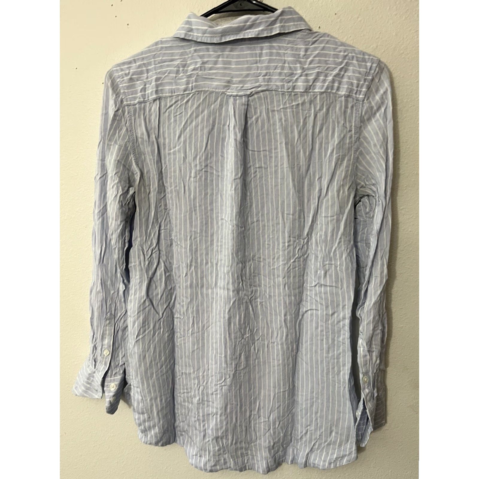 Banana Republic Banana Republic Parker Tunic Blouse Buttondown Rayon Blue Stripe Small Women Shirt Long Sleeve Collar Viscose Lightweight Size S / US 4 / IT 40 - 3 Thumbnail