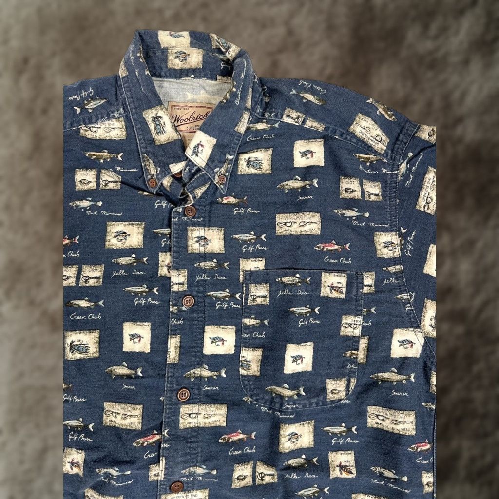 Vintage VINTAGE Woolrich Shirt Button-Up Short Sleeve Fish All Over Print Size L Blue Cotton Knit Pattern 90s Animals Outdoor Mens Size US L / EU 52-54 / 3 - 1 Thumbnail