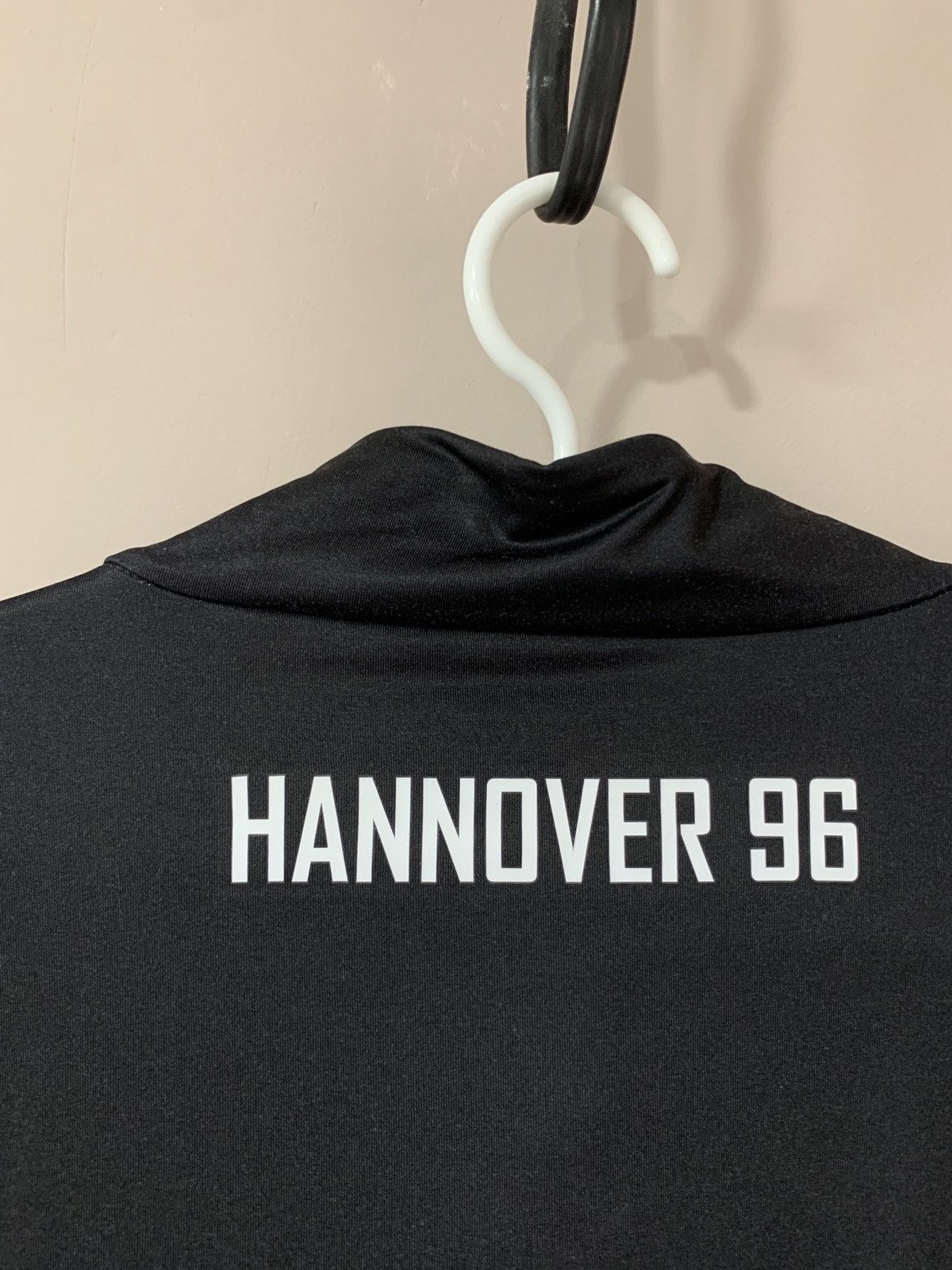 Macron Hannover 96 Football Long Sleeve Shirt Macron Soccer Jersey Size US XXL / EU 58 / 5 - 8 Thumbnail