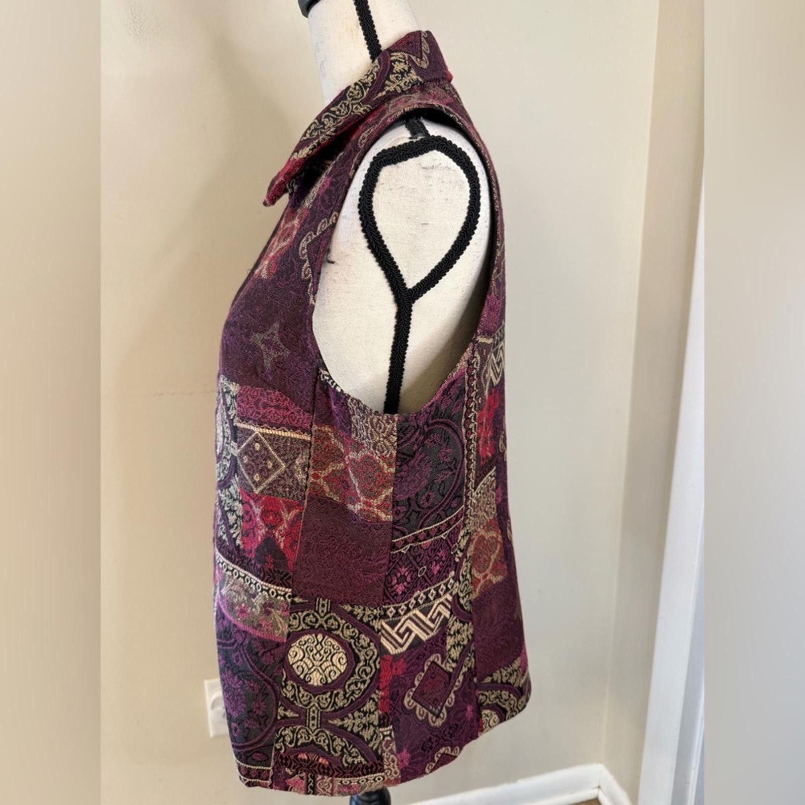 Other Chadwicks Red & Gold brocade patchwork zippered vest SZ 12 Size XL / US 12-14 / IT 48-50 - 3 Thumbnail