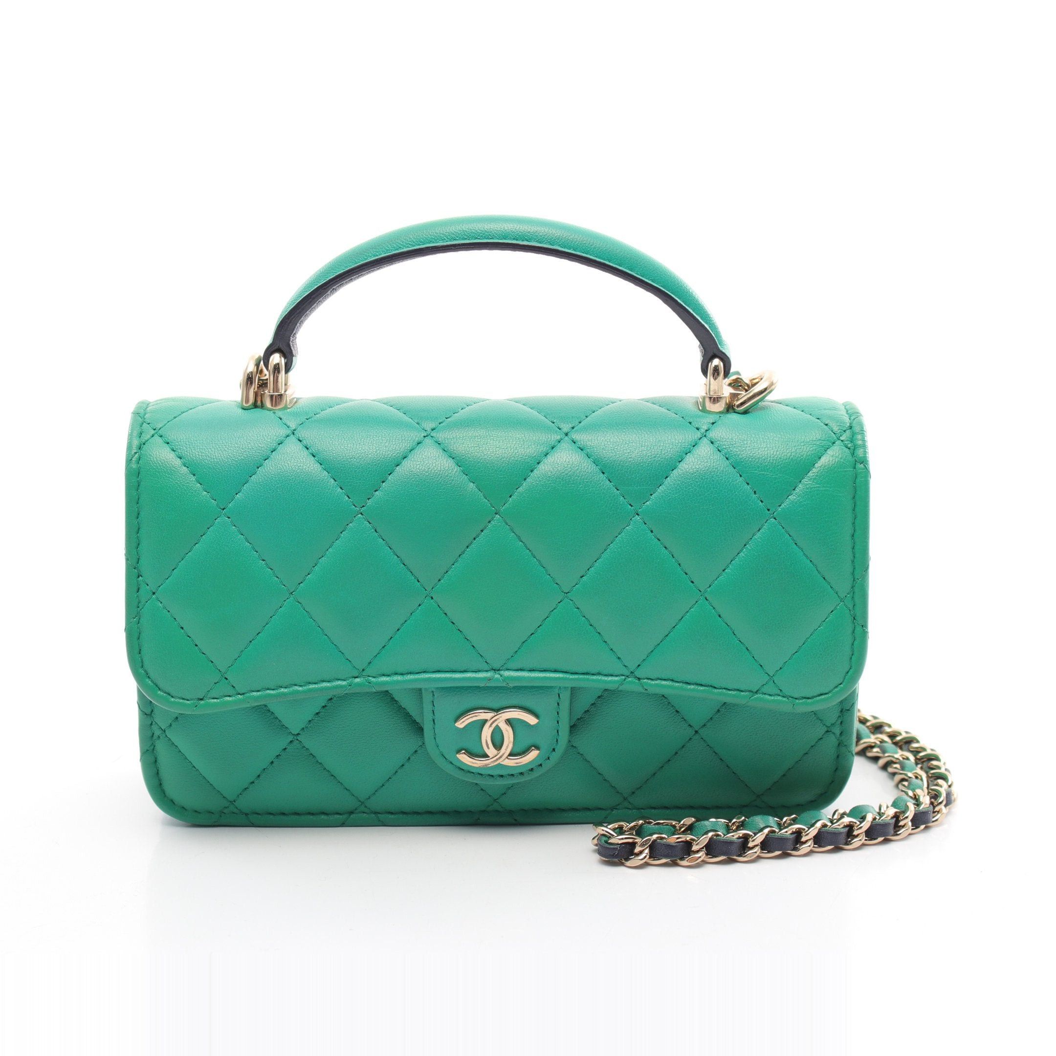 Chanel Chanel Matelasse Phone Case Chain Wallet Leather Green Gold Hardware Size ONE SIZE - 1 Thumbnail