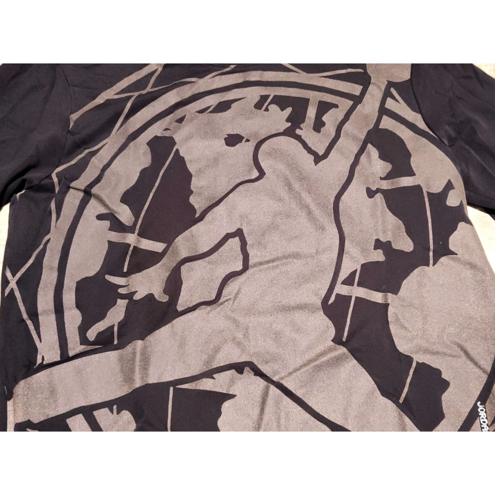 Nike Nike Jordan Jumpman Toronto 2016 Long Sleeve Tee Shirt Huge Logo Sz S 828212-010 Size US S / EU 44-46 / 1 - 4 Thumbnail