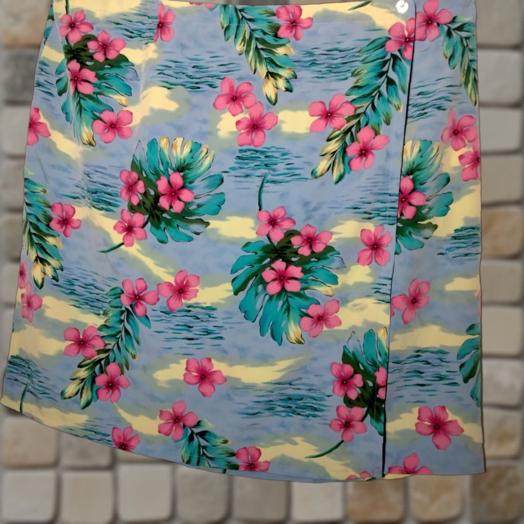 Vintage Susan Graver Style Skirt Plus Size 3X Knee Length Tropical Floral Beach Wrap Size 40" / US 18 - 1 Thumbnail