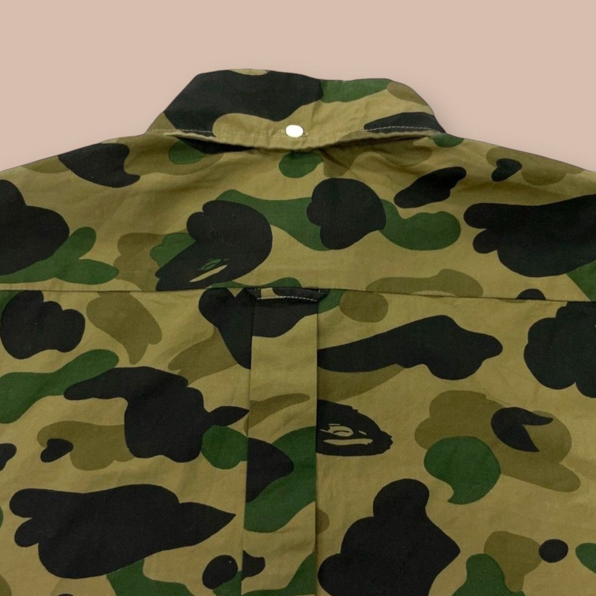 Bape A Bathing Ape 1st Camo Button-up L/S Shirt Size US S / EU 44-46 / 1 - 13 Thumbnail