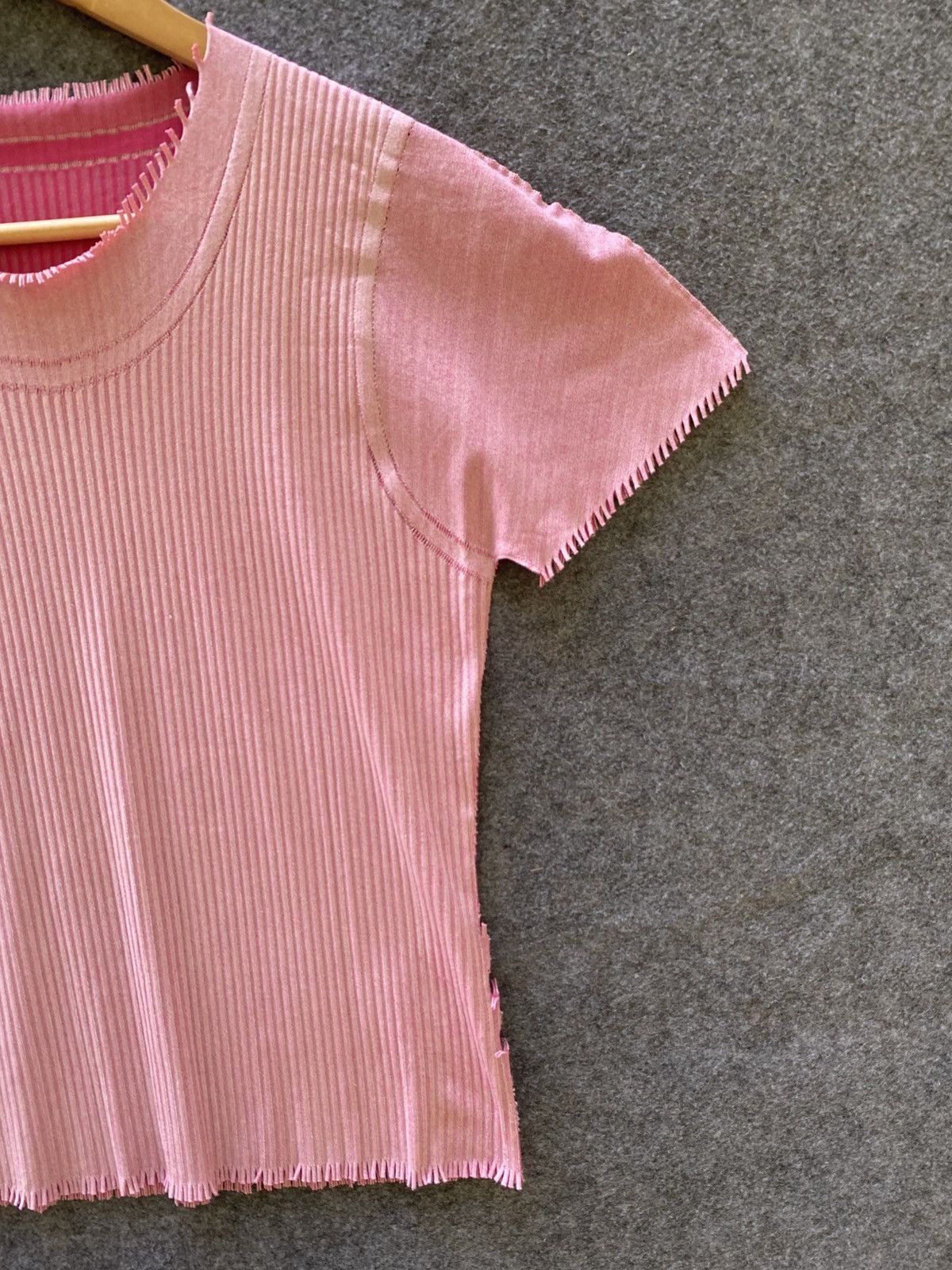 Pleats Please Issey Miyake Vintage pleats please by issey miyake short sleeve Size S / US 4 / IT 40 - 2 Thumbnail