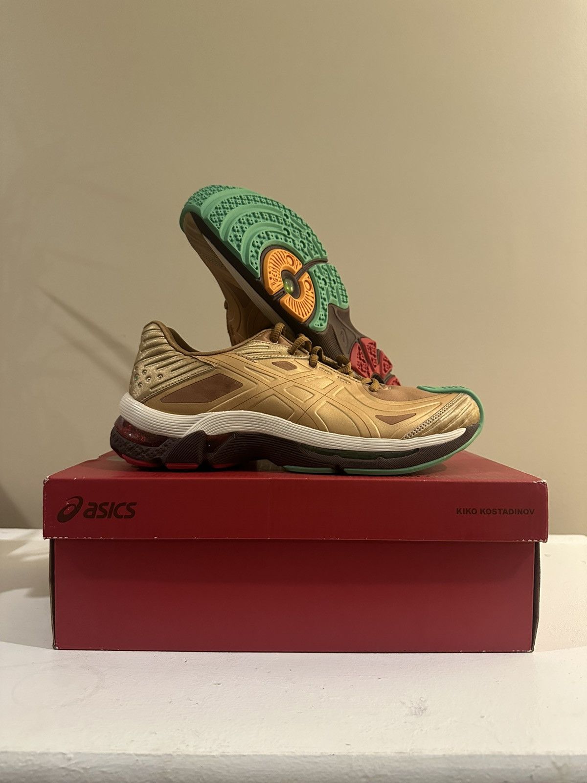 Asics × Kiko Kostadinov ASICS X KIKO GEL-TESARAKT GOLD Size US 9 / IT 39 - 1 Thumbnail