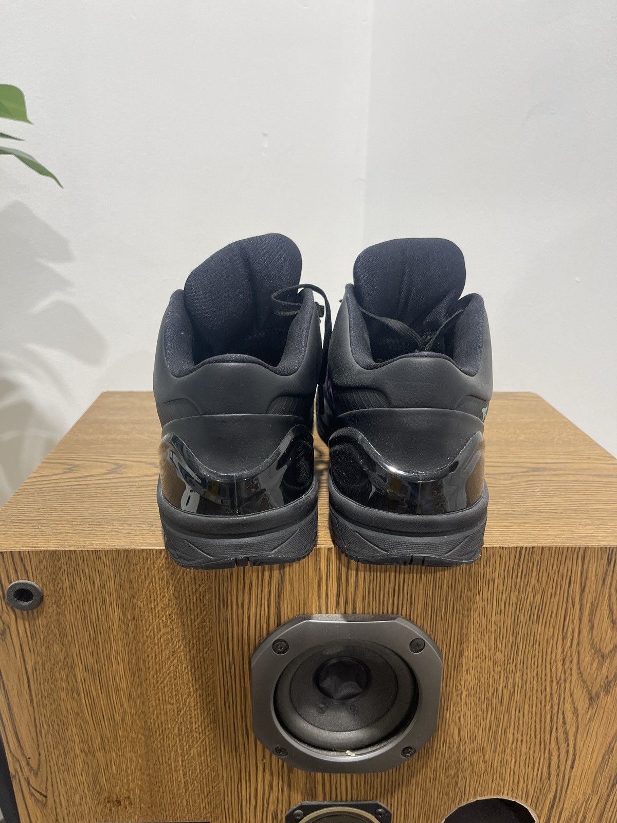 Matty Boy × Nike SAMPLE Nike Matty Boy Kobe Triple Black PE Size 14 Size US 14 / EU 47 - 3 Thumbnail