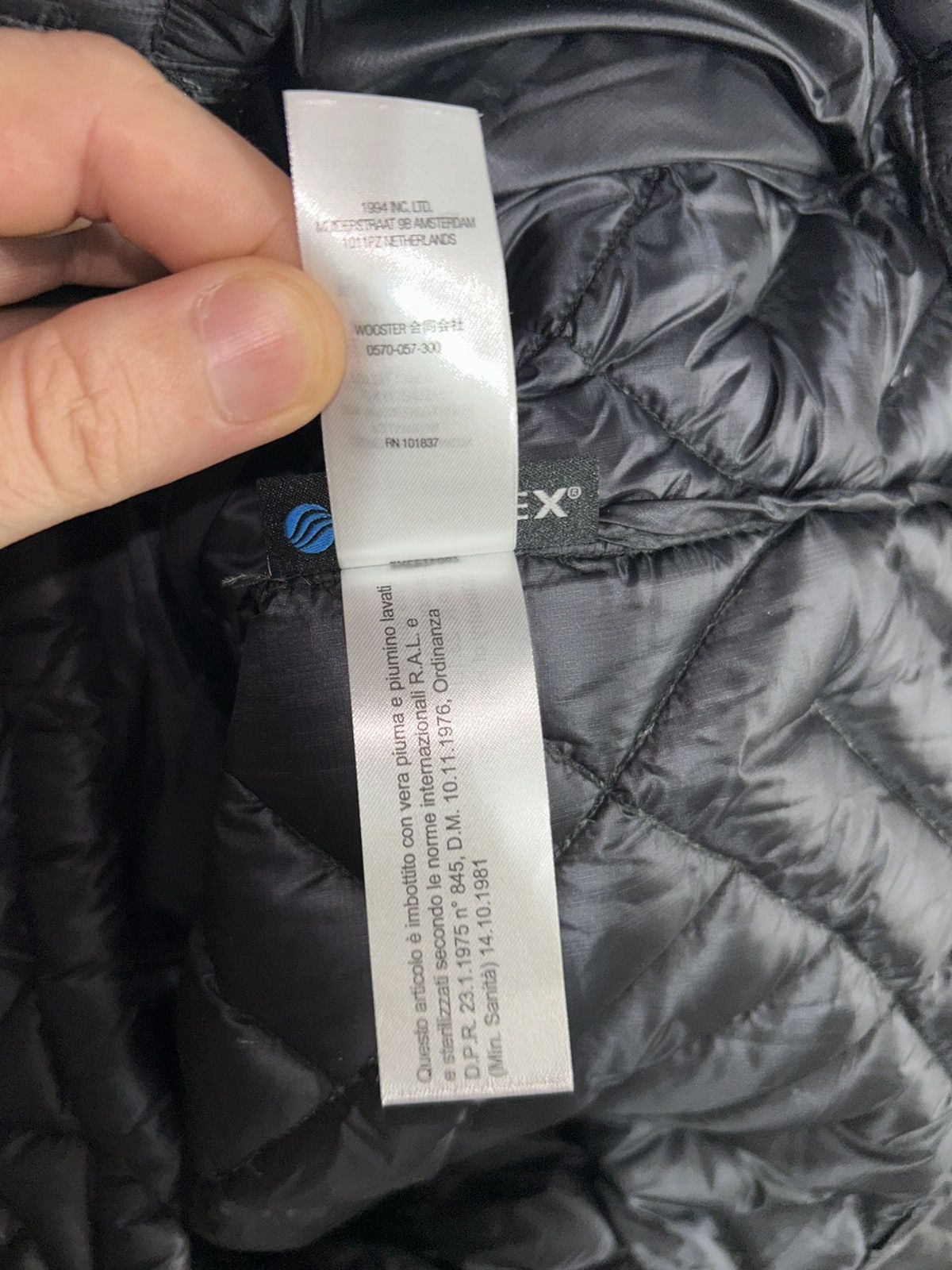 Supreme Supreme Spellout Quilted Lightweight Down Jacket Black NEW Size US L / EU 52-54 / 3 - 5 Thumbnail