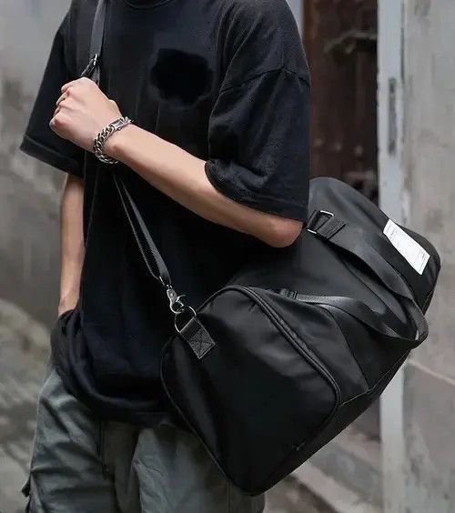 Japanese Brand Fashion Nylon Sports Training Travel Bag Size ONE SIZE - 2 Thumbnail