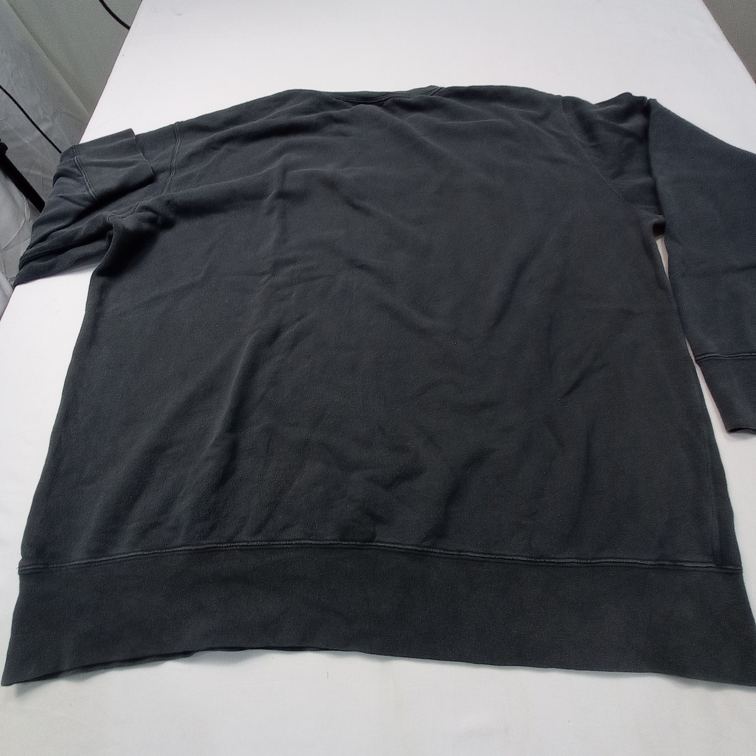 Uniqlo Uniqlo Almond Surfboards Sweatshirt Size US XL / EU 56 / 4 - 10 Thumbnail