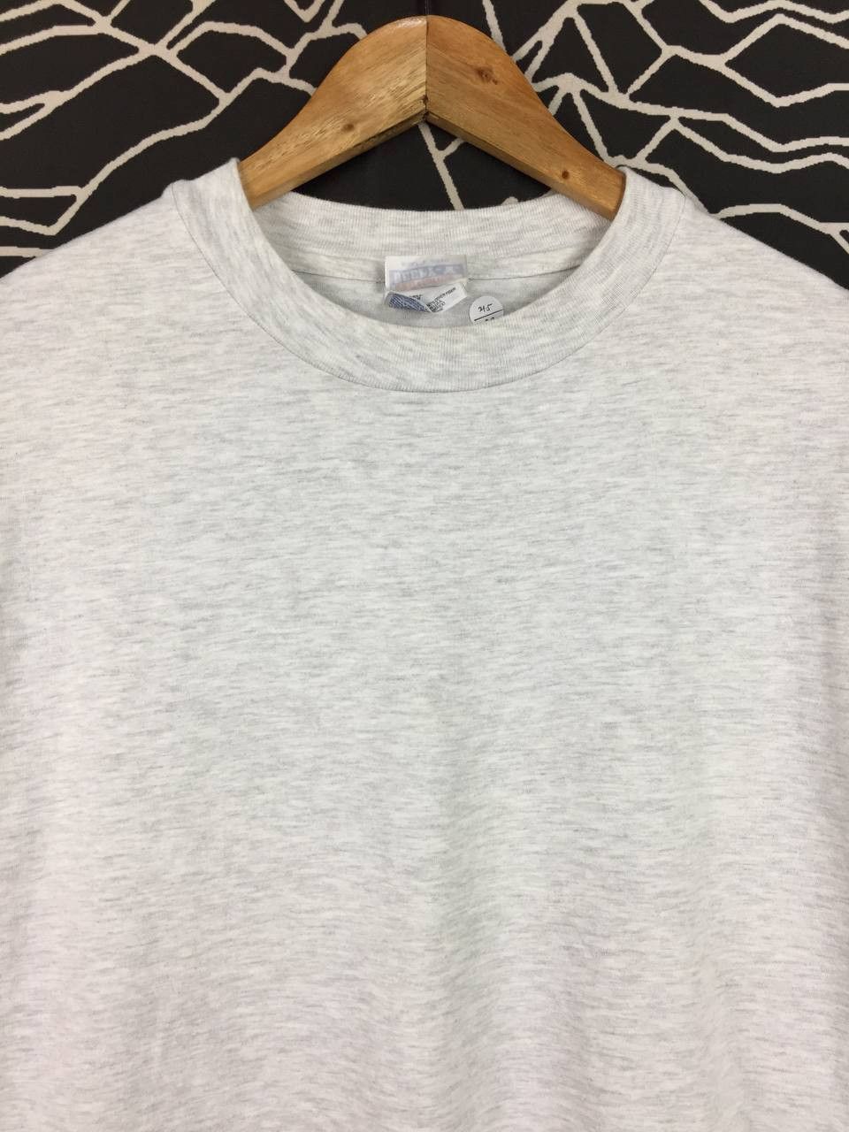 Hanes Vtg 90s Hanes Beefy T Classic Plain Blank Tee Size L Size US L / EU 52-54 / 3 - 3 Thumbnail