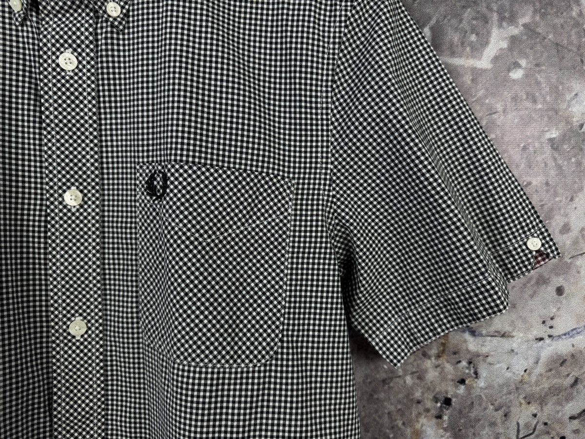 Fred Perry Men’s Fred Perry Shirt With Short Sleeves Streetwear Size M Size US M / EU 48-50 / 2 - 5 Thumbnail