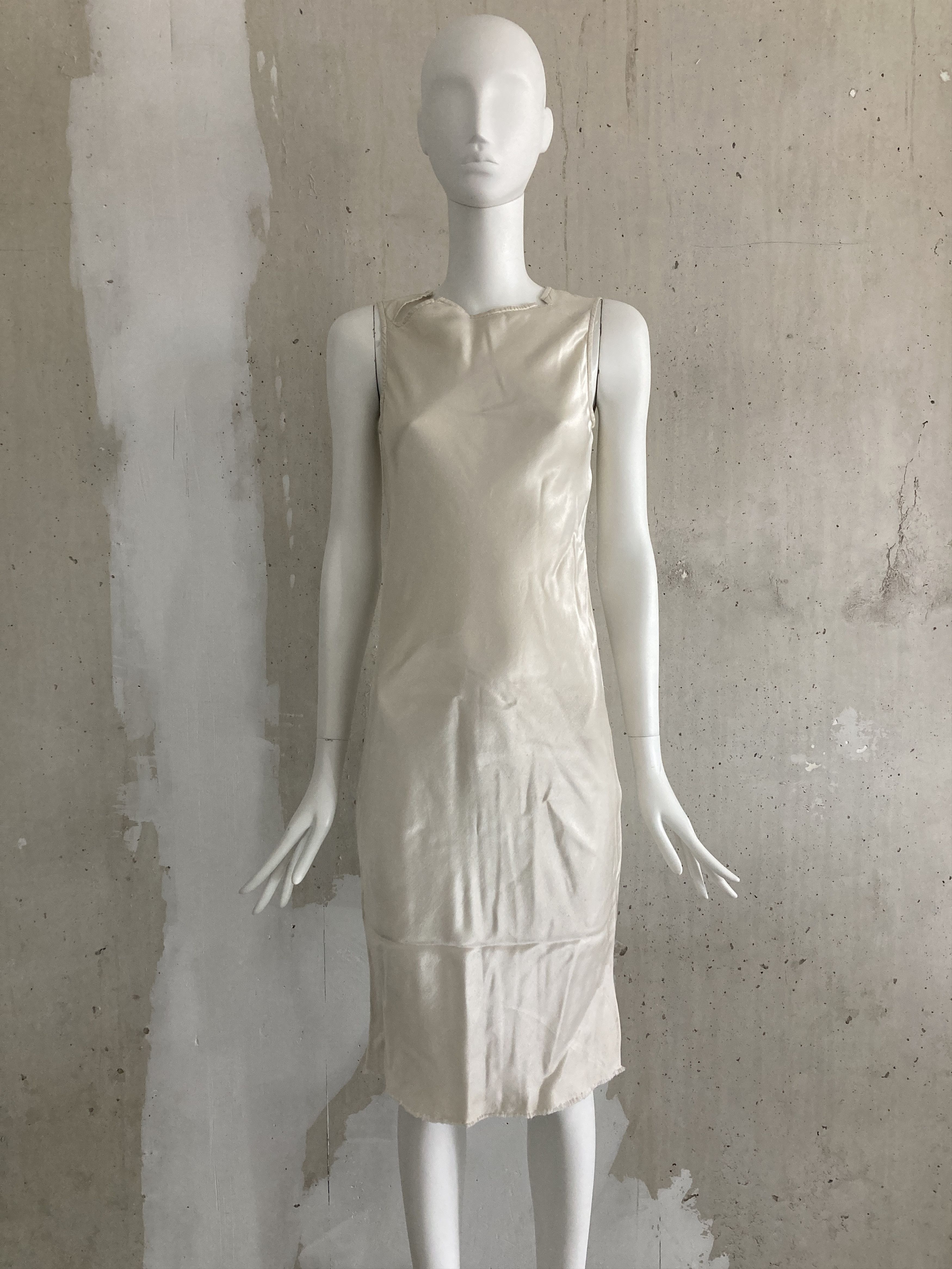ワンピース Ann Demeulemeester SOFIA LONG SLEEVELESS DRESS Ann Demeulemeester SOFIA LONG SLEEVELESS DRESS | Grailed