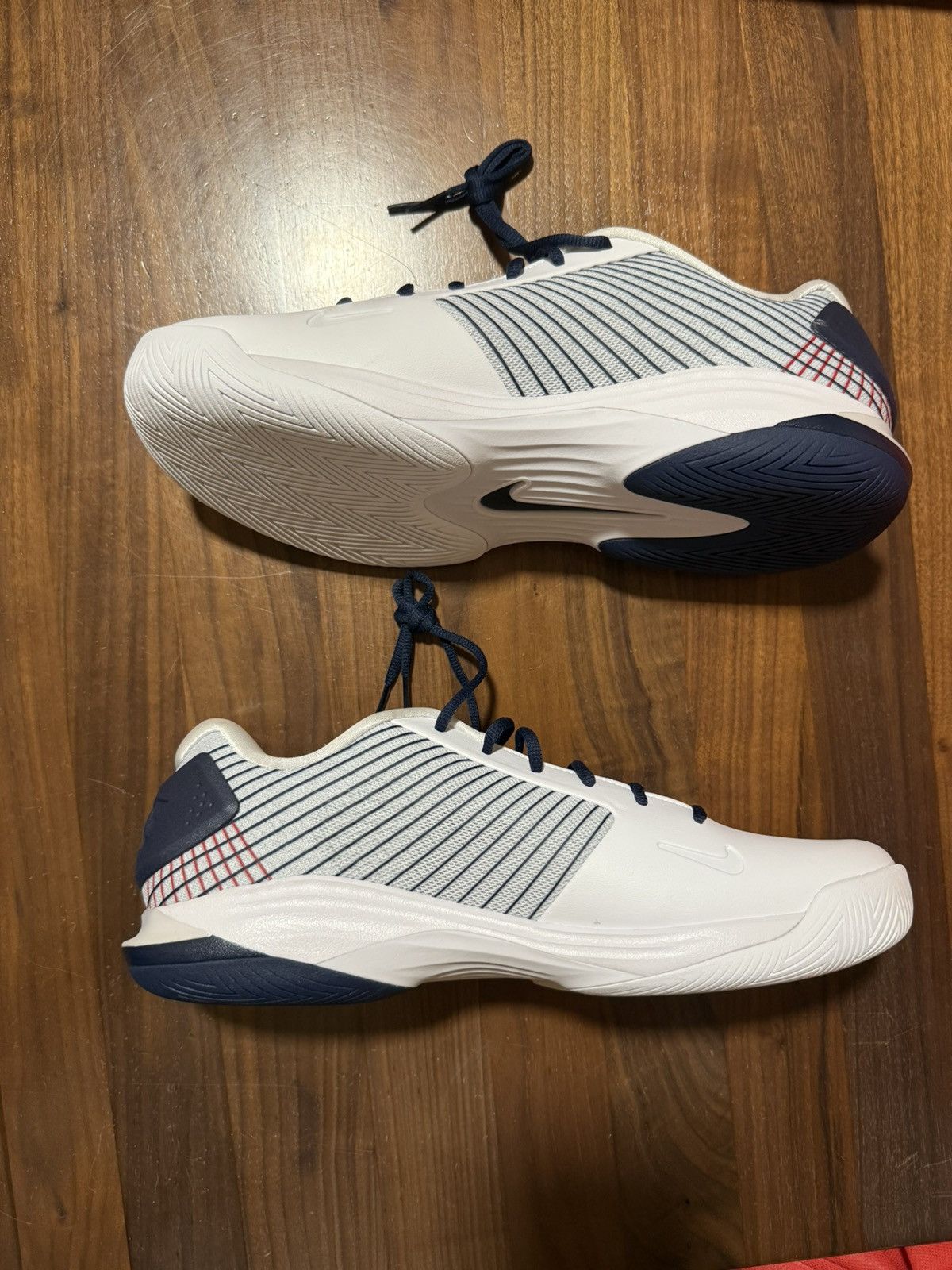 Nike Nike Vapor 12 Hypersmash Tennis Shoes Sneakers Men's Size 11 Size US 11 / EU 44 - 3 Thumbnail