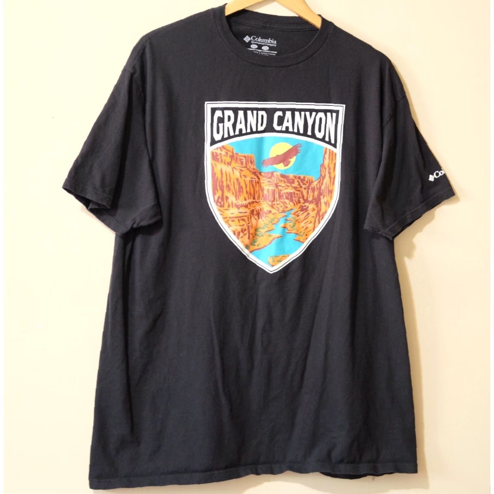 Vintage Columbia Sportswear Grand Canyon Mountain T-shirt Men’s 2XL Black Crew Neck Short Sleeve Logo Vintage? No. Size US XXL / EU 58 / 5 - 2 Thumbnail