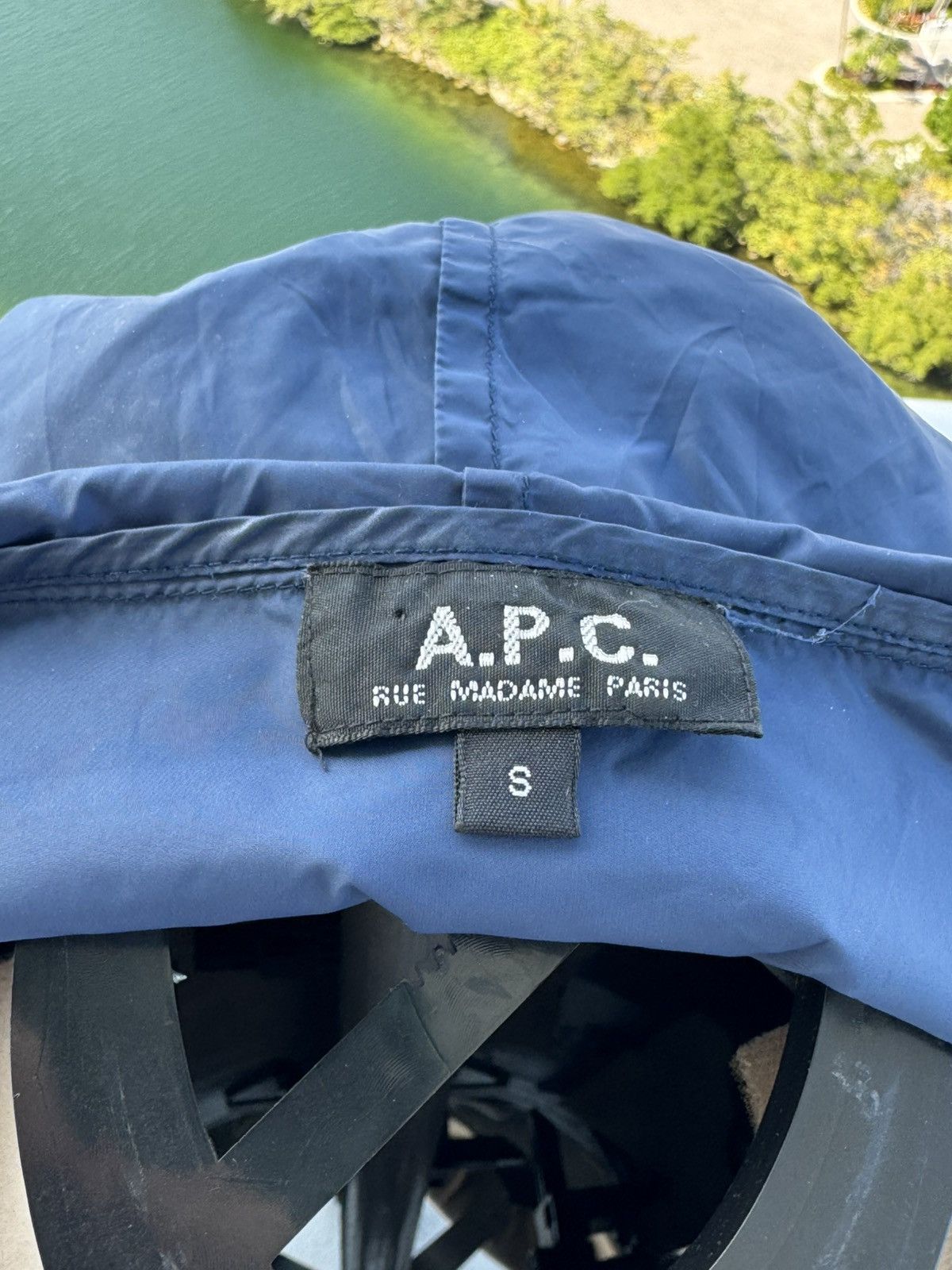 A.P.C. A.P.C Striped Pullover Parachute Rain Jacket Size US S / EU 44-46 / 1 - 7 Thumbnail