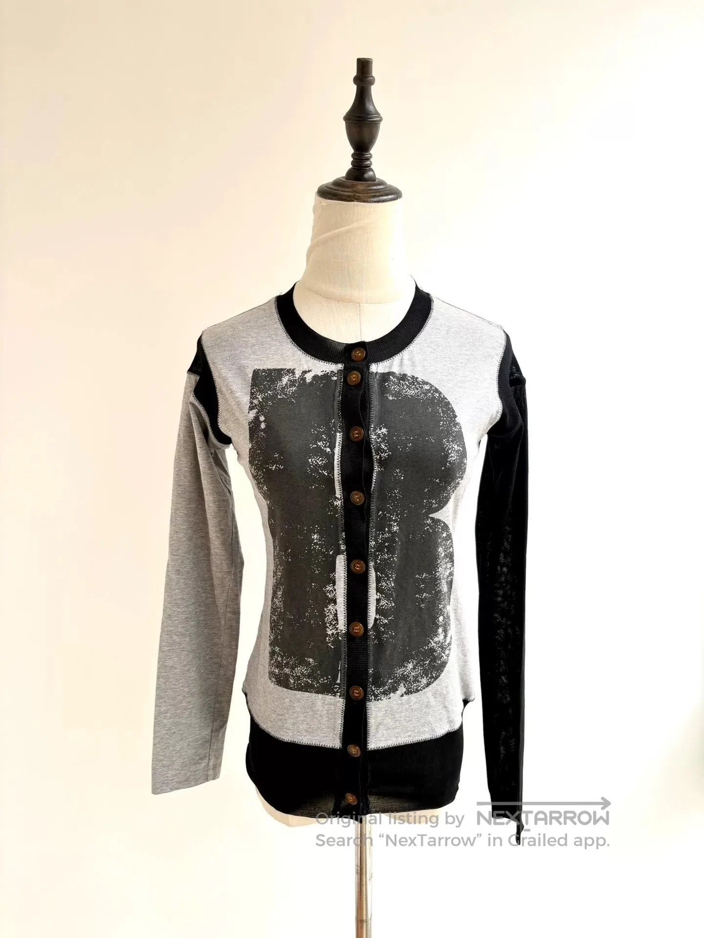 Vivienne Westwood vivienne westwood gray black letter B cardigan. Size M / US 6-8 / IT 42-44 - 1 Thumbnail