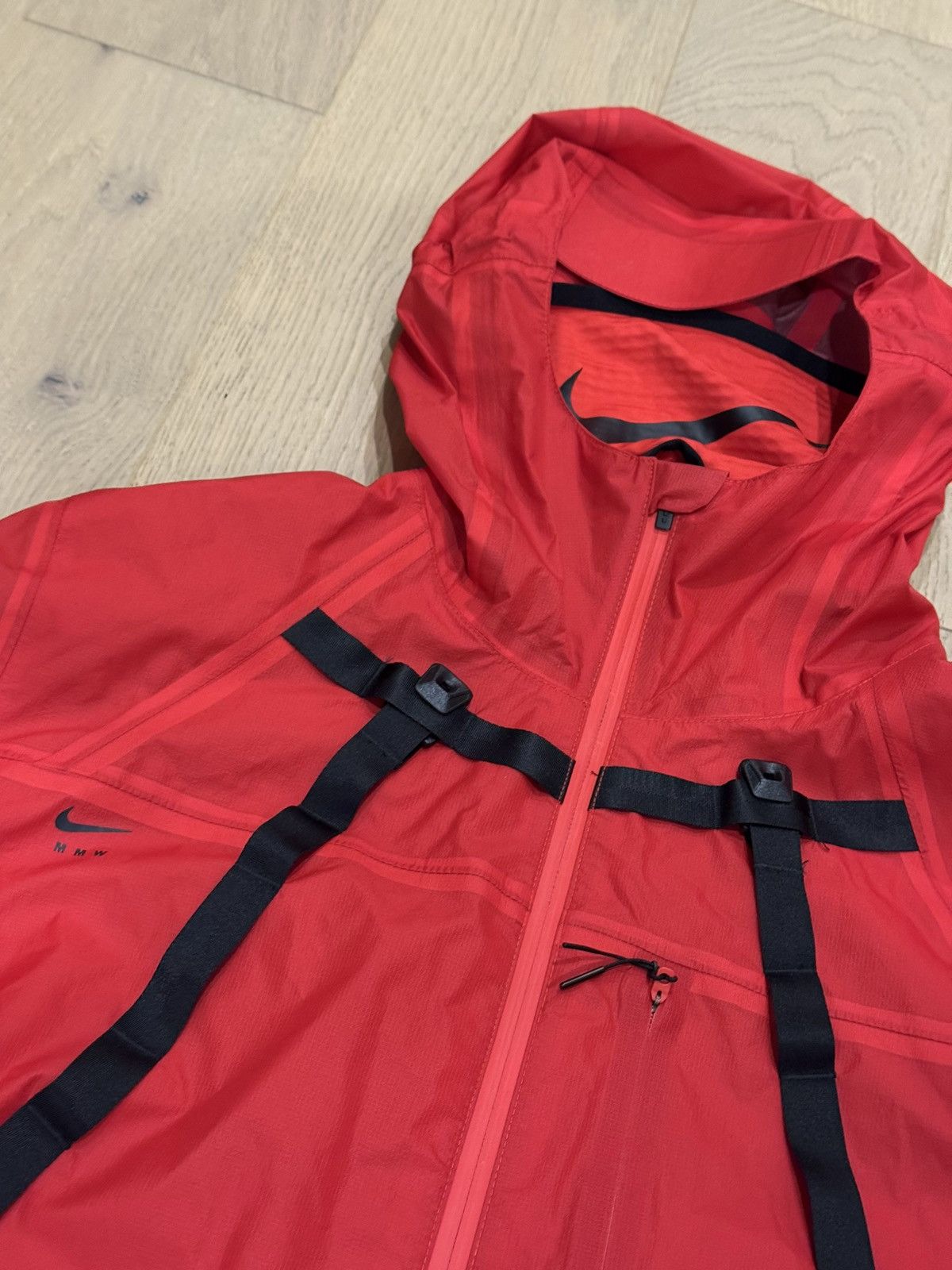 MMW × Nike Nike x MMW (Matthew M. Williams) Light Red Rain Jacket Size US L / EU 52-54 / 3 - 3 Thumbnail