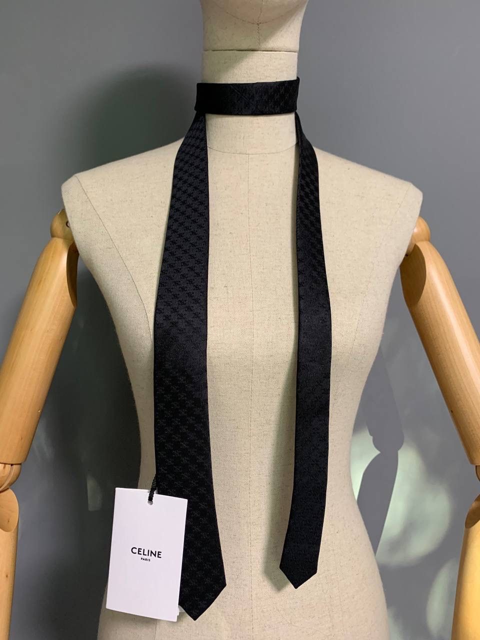 Celine Celine Homme Tie in Mini Triomphe Logo Silk Jaquard New Auth Size ONE SIZE - 1 Thumbnail