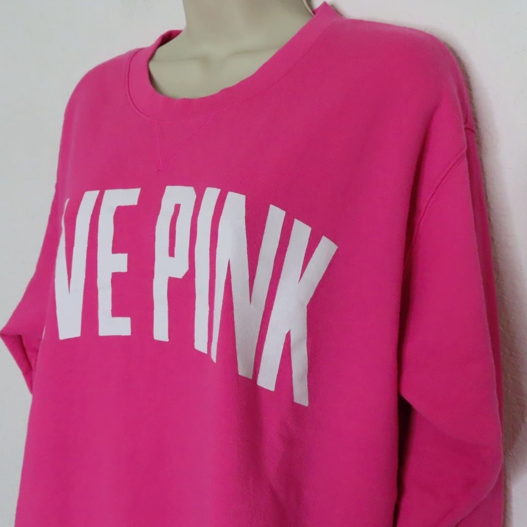 Victoria's Secret VINTAGE? No — Adidas? No; Sorry, wrong. Size M / US 6-8 / IT 42-44 - 3 Thumbnail